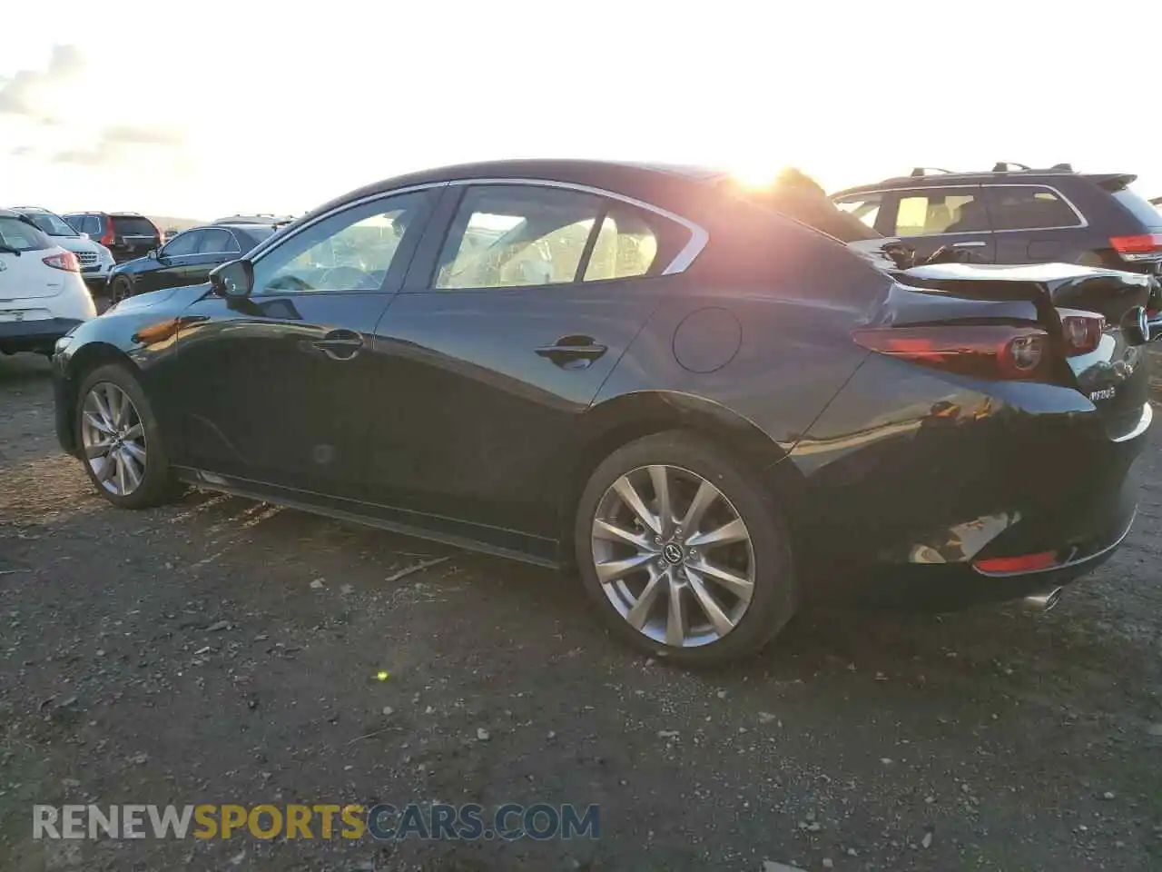 2 Photograph of a damaged car 3MZBPABL3NM315328 MAZDA 3 2022