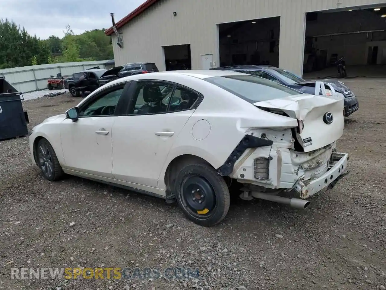 2 Photograph of a damaged car 3MZBPABL6NM315131 MAZDA 3 2022