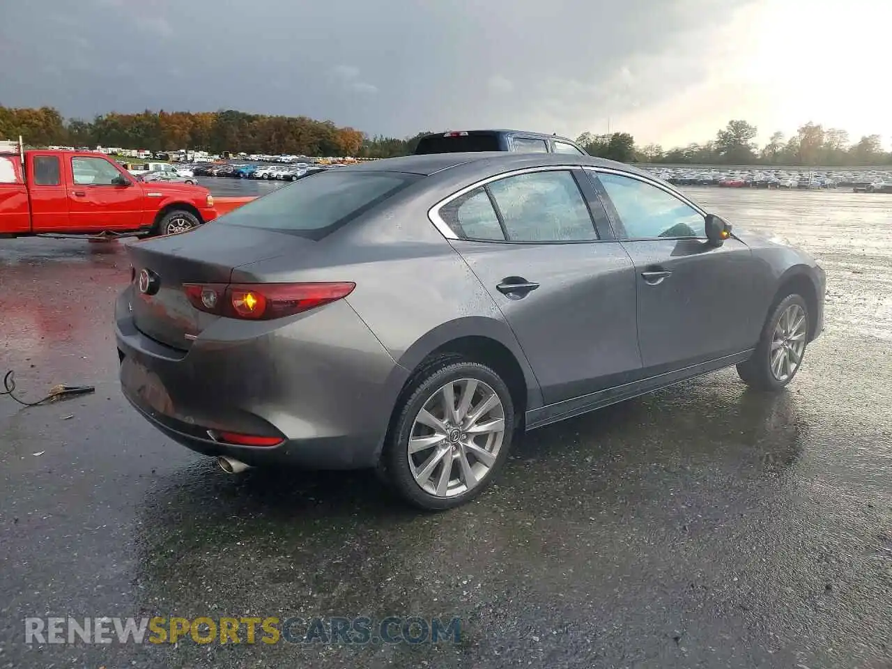 3 Photograph of a damaged car 3MZBPABLXNM302897 MAZDA 3 2022