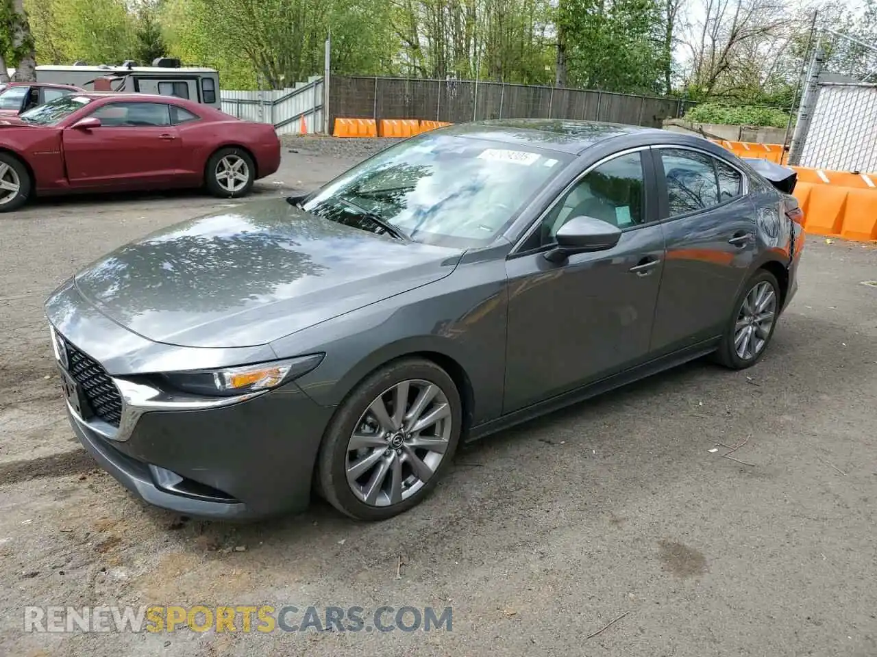 1 Photograph of a damaged car 3MZBPACL8NM303657 MAZDA 3 2022
