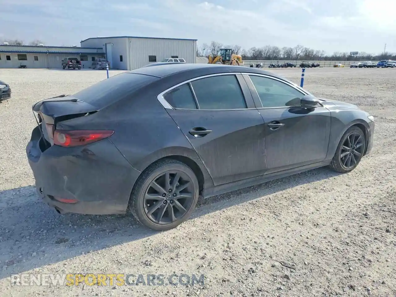 3 Photograph of a damaged car 3MZBPBCL8NM313918 MAZDA 3 2022