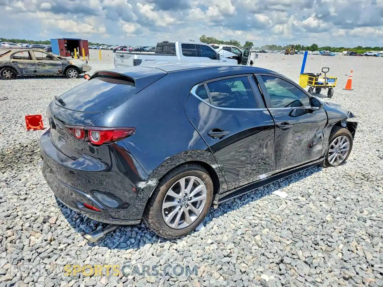 3 fotografías del automóvil dañado JM1BPAJL1N1502004 MAZDA 3 2022