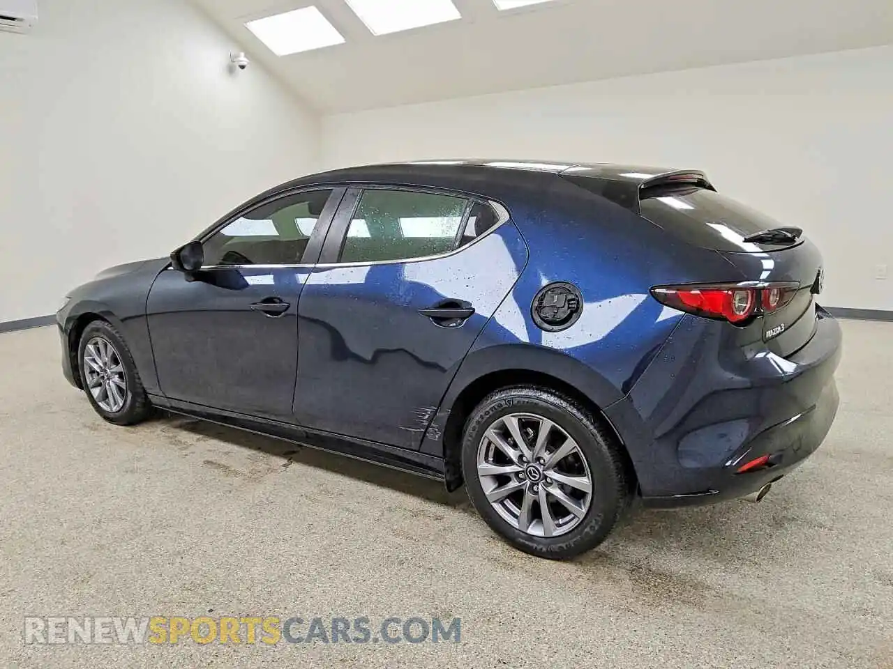2 fotografías del automóvil dañado JM1BPAJL4N1511960 MAZDA 3 2022
