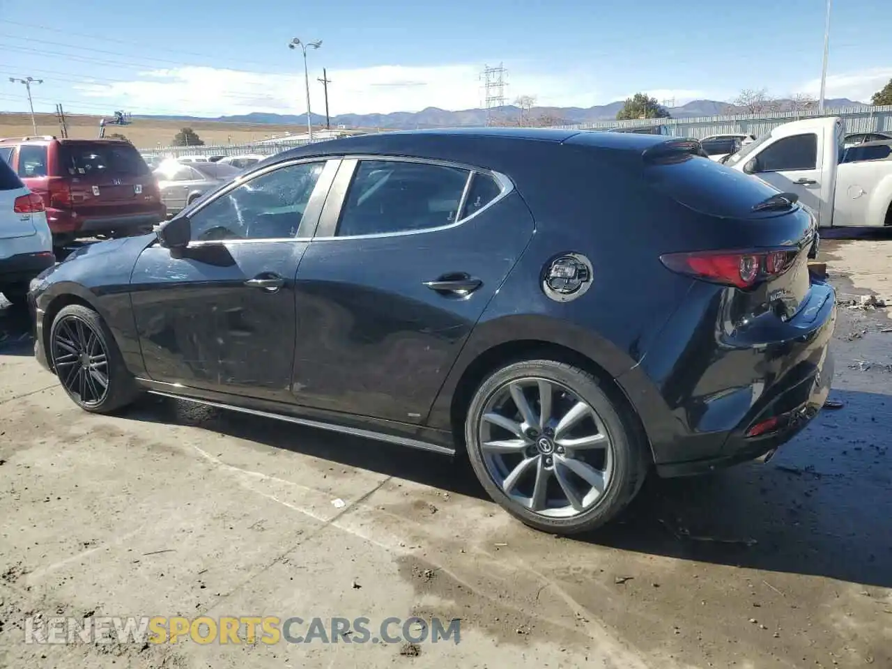2 Photograph of a damaged car JM1BPAKL1N1502616 MAZDA 3 2022
