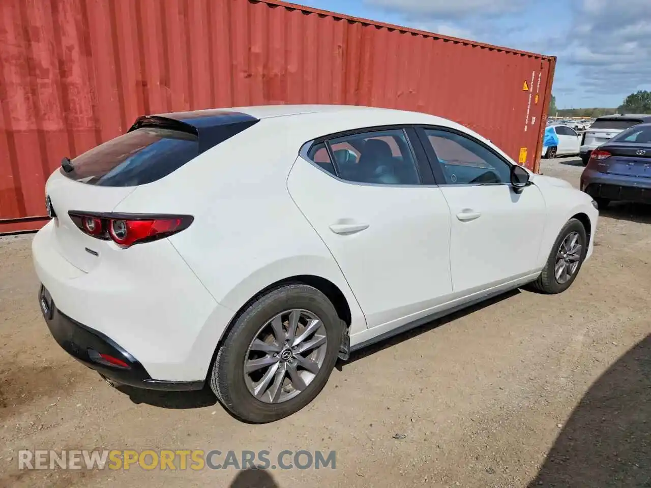 3 Photograph of a damaged car JM1BPALL1N1511668 MAZDA 3 2022