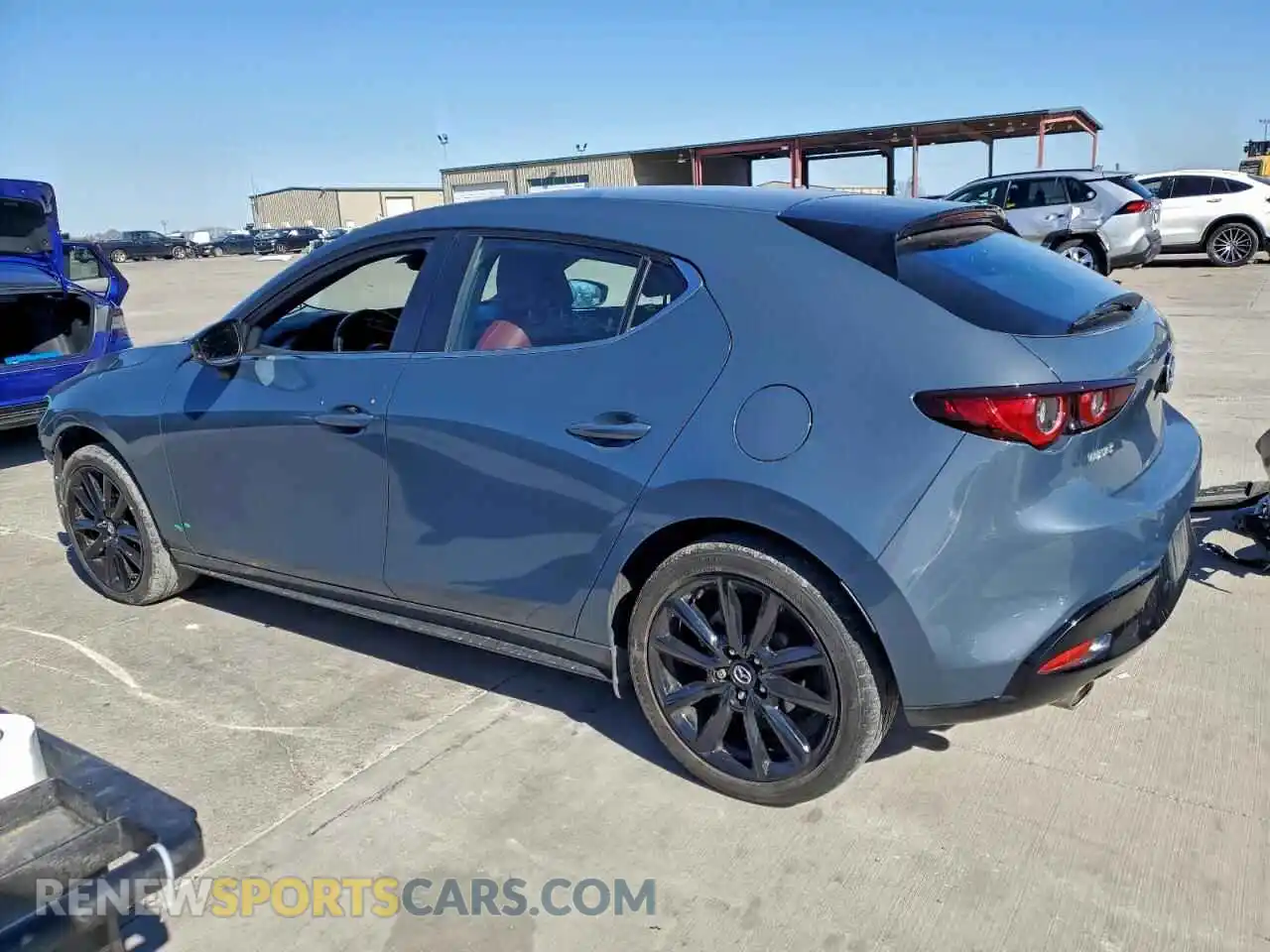 2 Photograph of a damaged car JM1BPALL5N1515786 MAZDA 3 2022