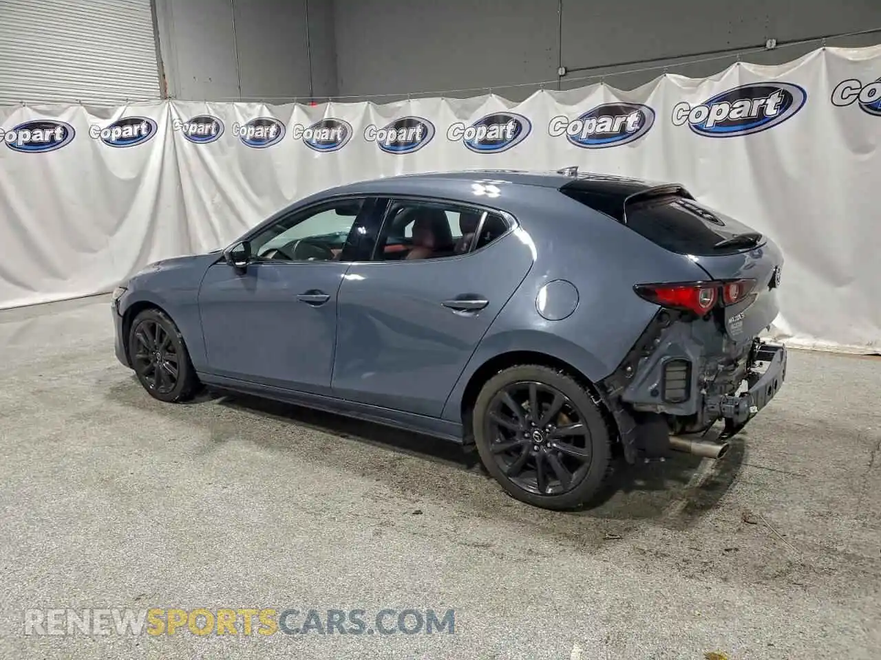 2 Photograph of a damaged car JM1BPAML5N1520887 MAZDA 3 2022