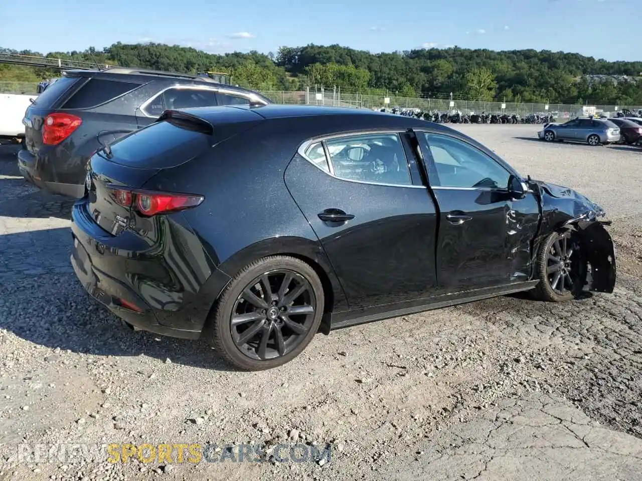 3 Photograph of a damaged car JM1BPBJY4N1508946 MAZDA 3 2022