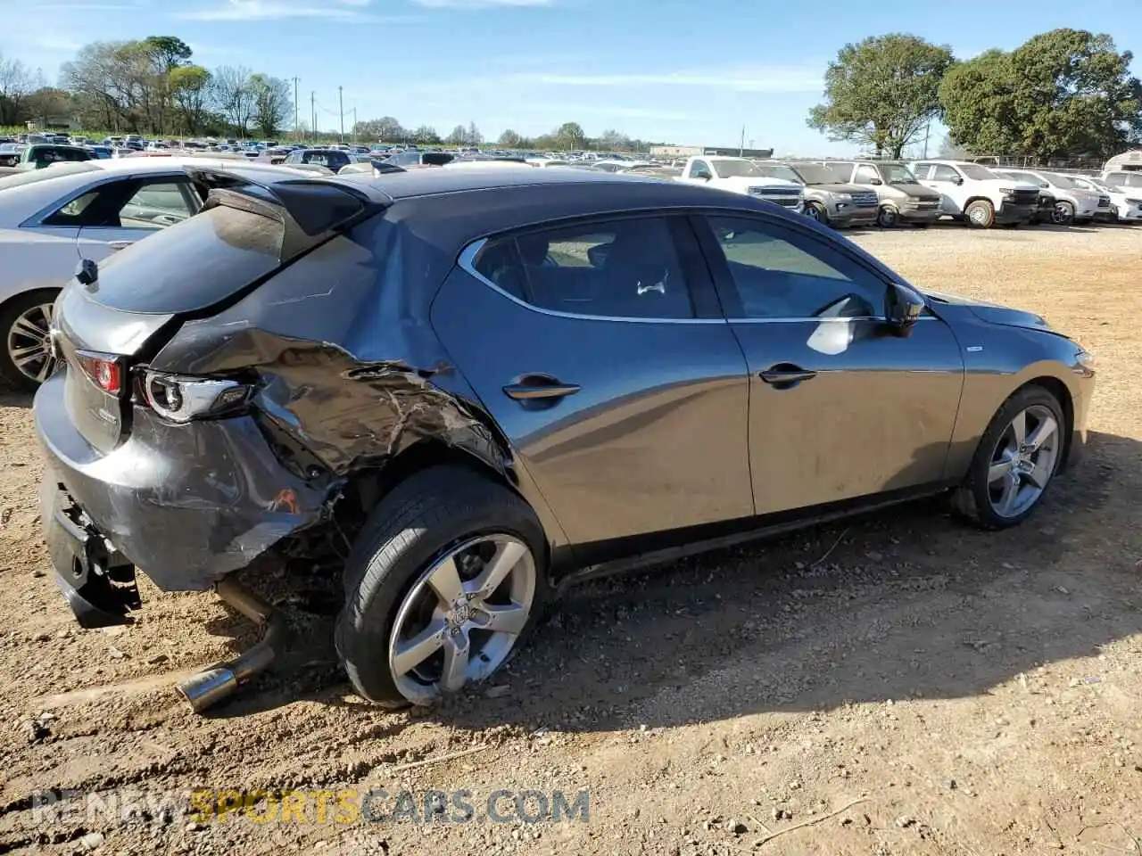 3 Photograph of a damaged car JM1BPBML5N1513556 MAZDA 3 2022