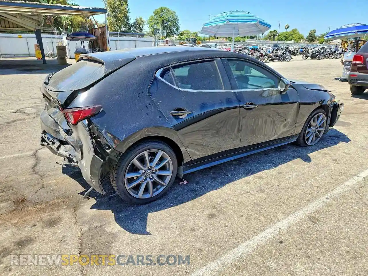 3 Фотография поврежденного автомобиля JM1BPAKM3P1604804 MAZDA 3 2023