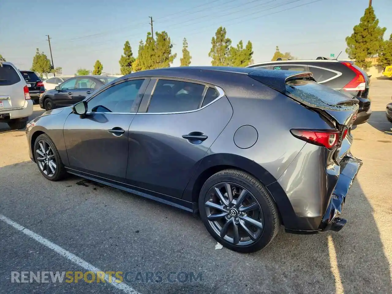 2 Photograph of a damaged car JM1BPAKM5P1614623 MAZDA 3 2023