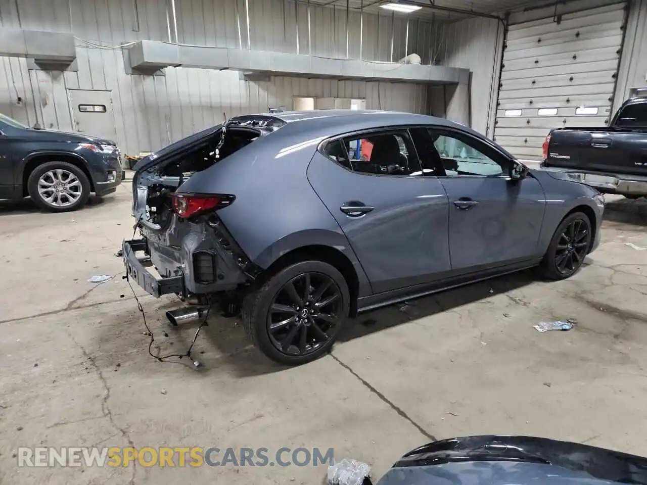 3 Photograph of a damaged car JM1BPBJY8P1615226 MAZDA 3 2023