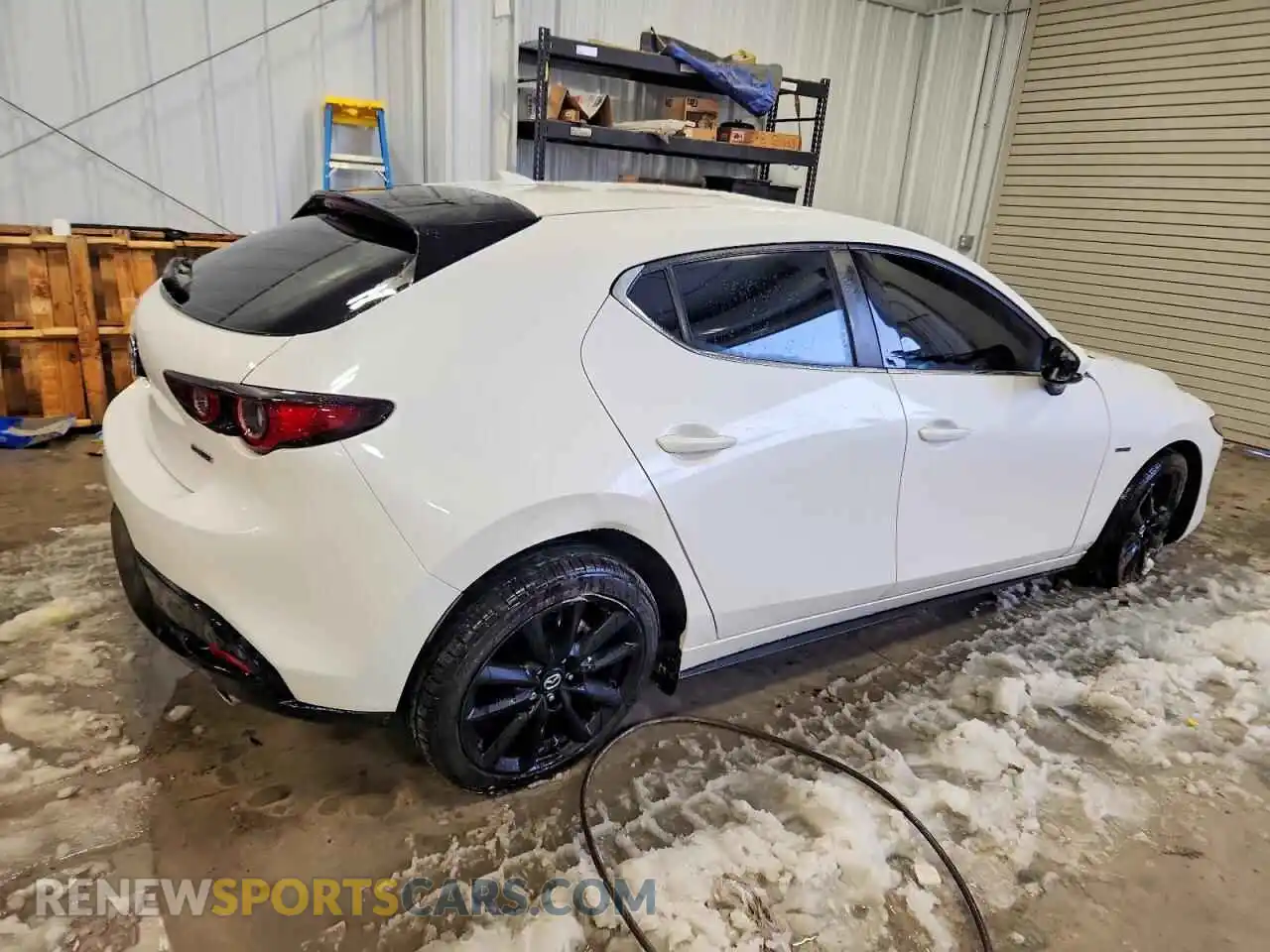 3 Photograph of a damaged car JM1BPBMM6P1611880 MAZDA 3 2023