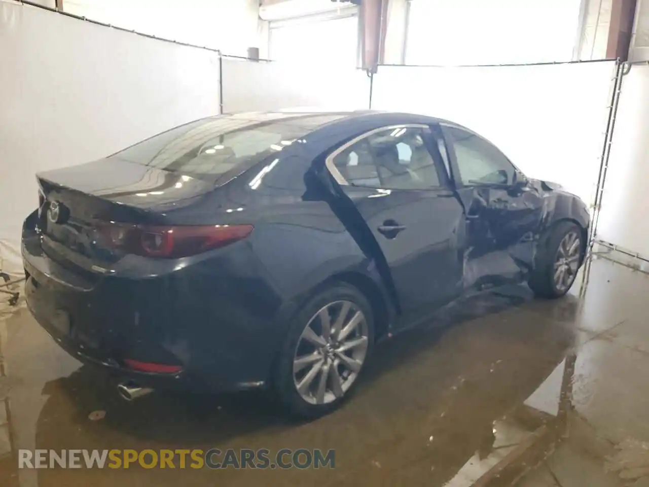 3 Photograph of a damaged car 3MZBPACMXRM417741 MAZDA 3 2024