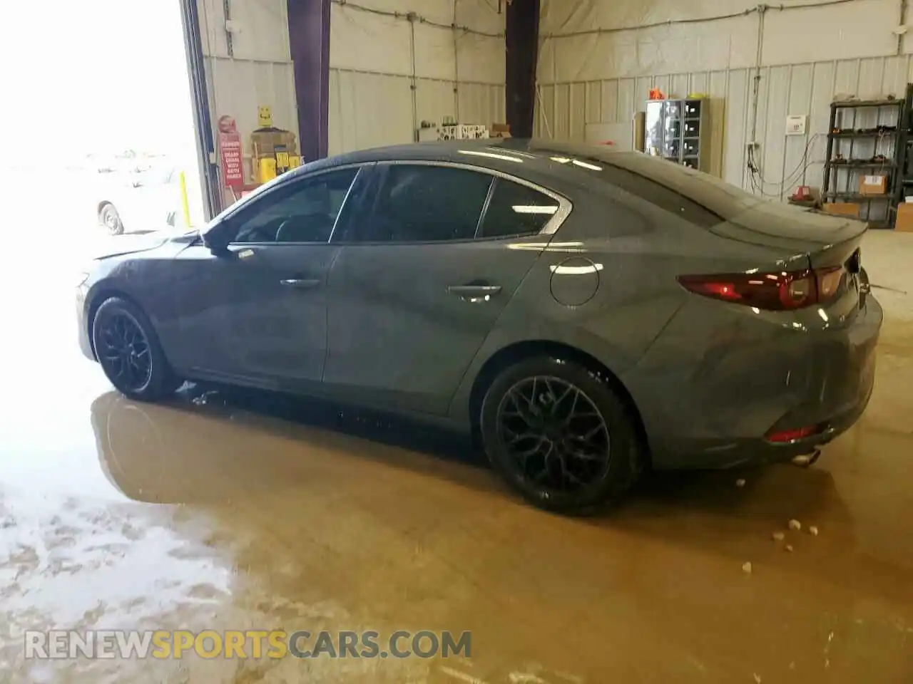 2 Photograph of a damaged car 3MZBPBCM1RM401627 MAZDA 3 2024