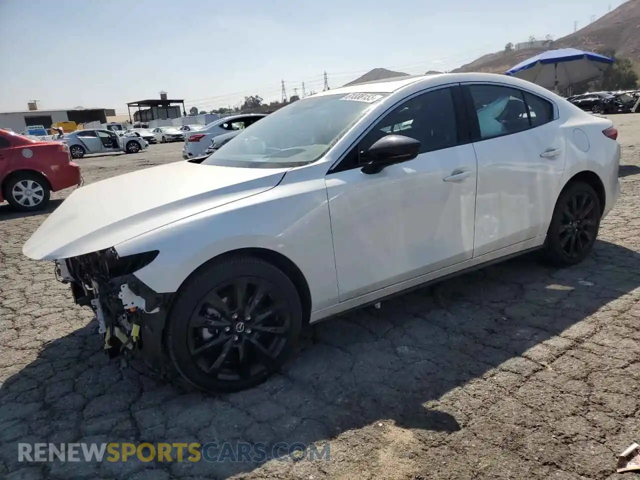 1 Фотография поврежденного автомобиля 3MZBPBEY5RM434761 MAZDA 3 2024