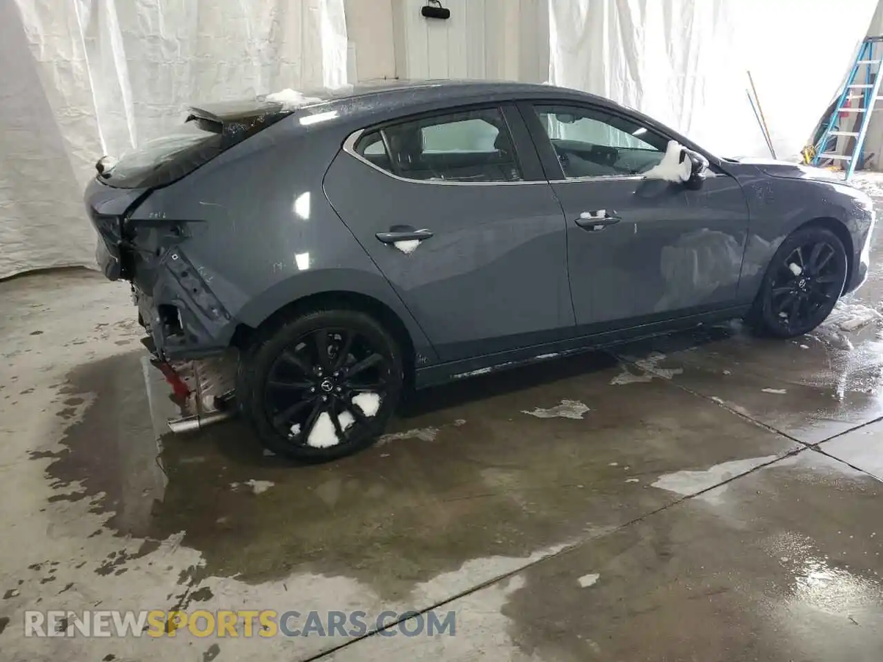 3 Photograph of a damaged car JM1BPBLM9R1651875 MAZDA 3 2024