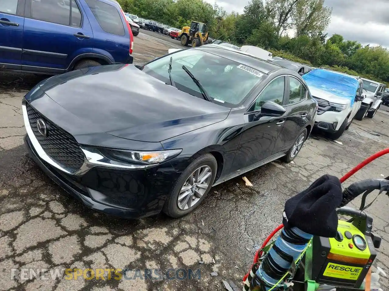 1 Photograph of a damaged car 3MZBPAAMXSM476927 MAZDA 3 2025