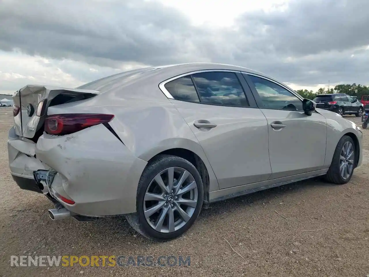 3 Photograph of a damaged car 3MZBPACM8SM450419 MAZDA 3 2025