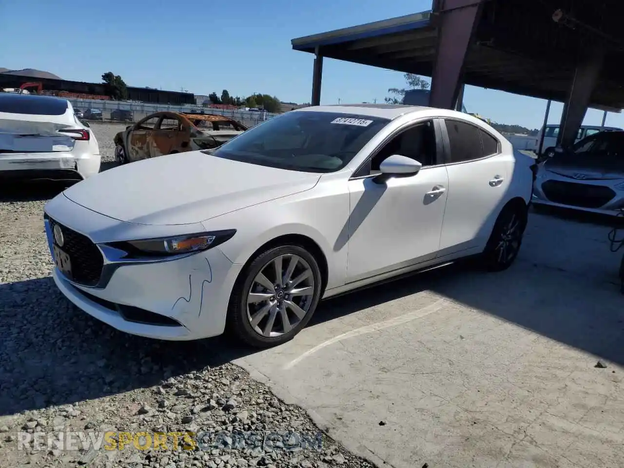 1 Photograph of a damaged car 3MZBPACM8SM476308 MAZDA 3 2025