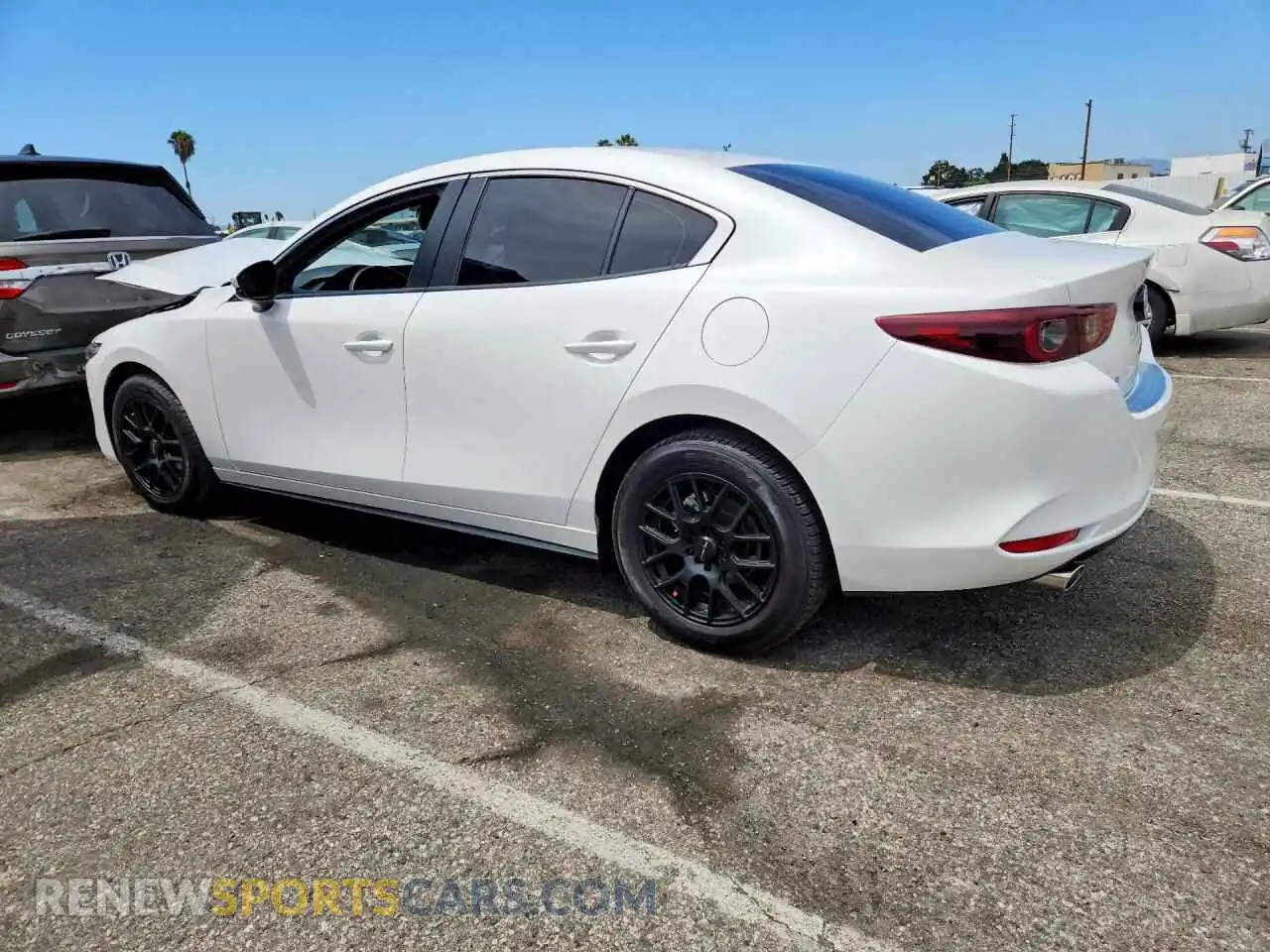2 Фотография поврежденного автомобиля JM1BPAAMXS1774460 MAZDA 3 2025