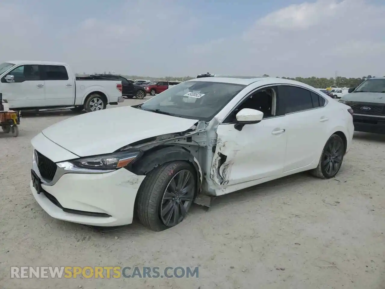 1 Photograph of a damaged car JM1GL1VM0L1524464 MAZDA 6 2020