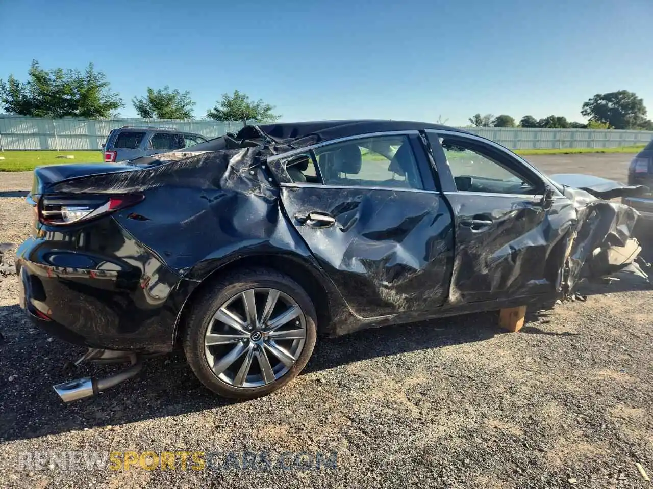 3 Photograph of a damaged car JM1GL1VM3M1602608 MAZDA 6 2021