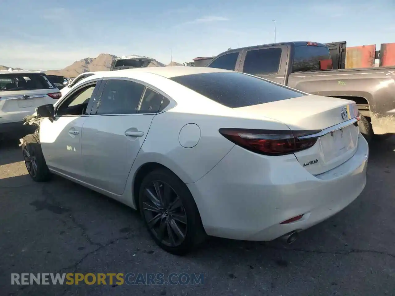 2 fotografías del automóvil dañado JM1GL1VM6M1612064 MAZDA 6 2021