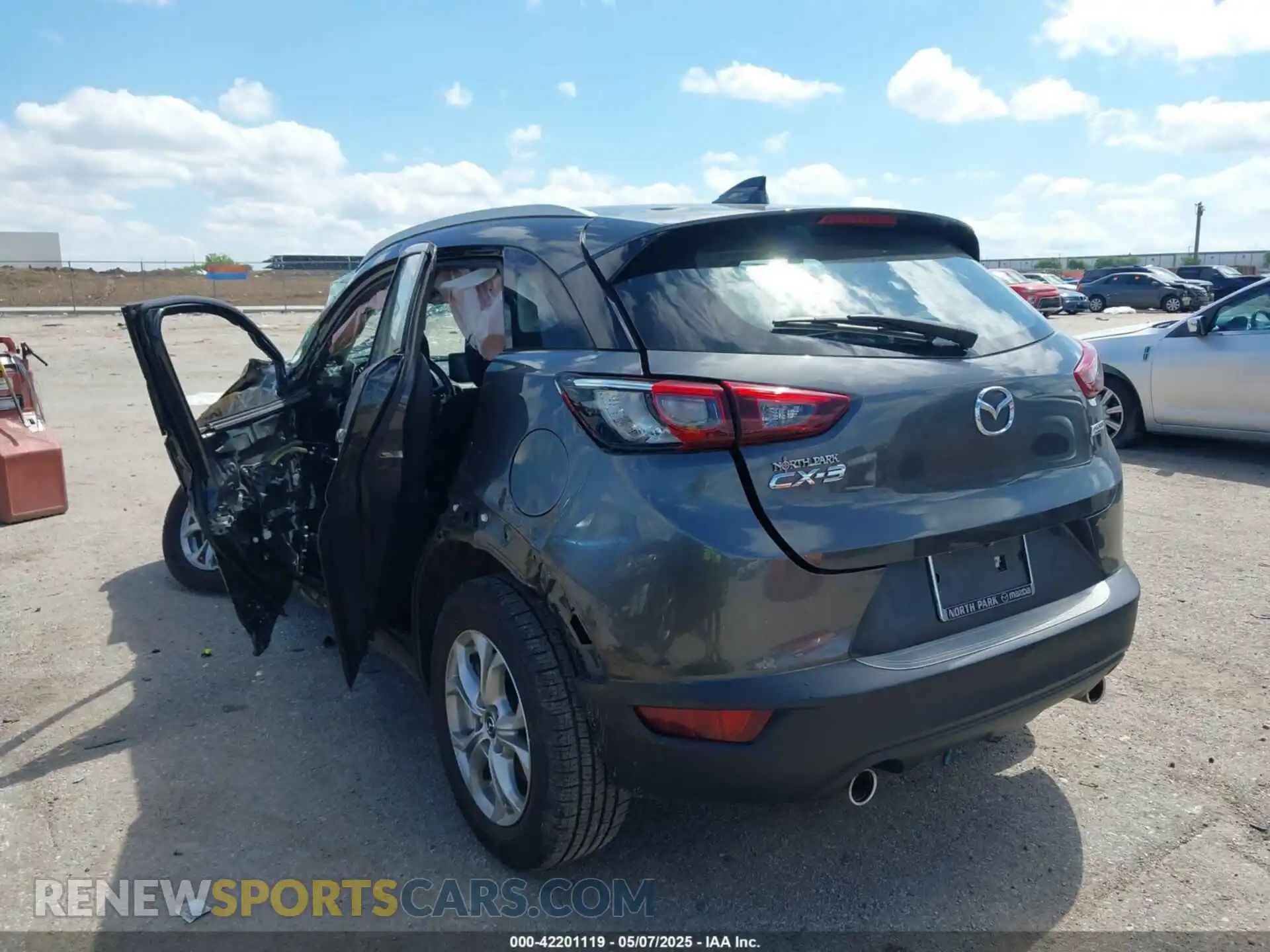 3 Photograph of a damaged car JM1DKDB72K1451649 MAZDA CX-3 2019