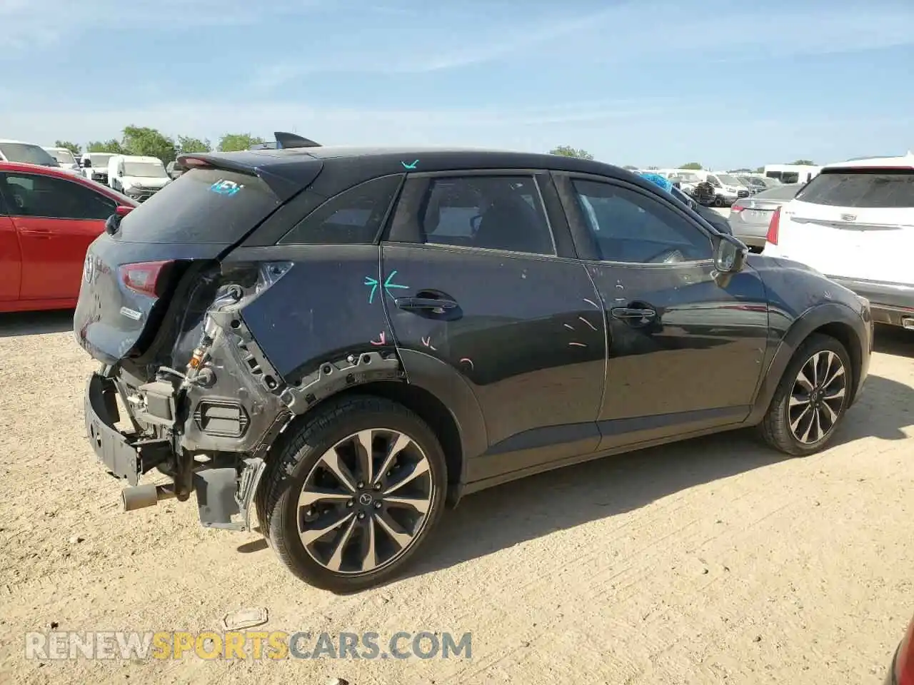 3 Photograph of a damaged car JM1DKDC73K0424349 MAZDA CX-3 2019