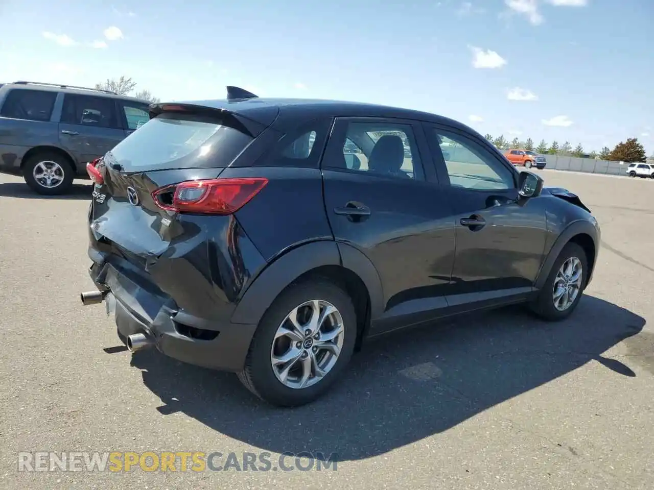 3 Photograph of a damaged car JM1DKFB73K0423375 MAZDA CX-3 2019