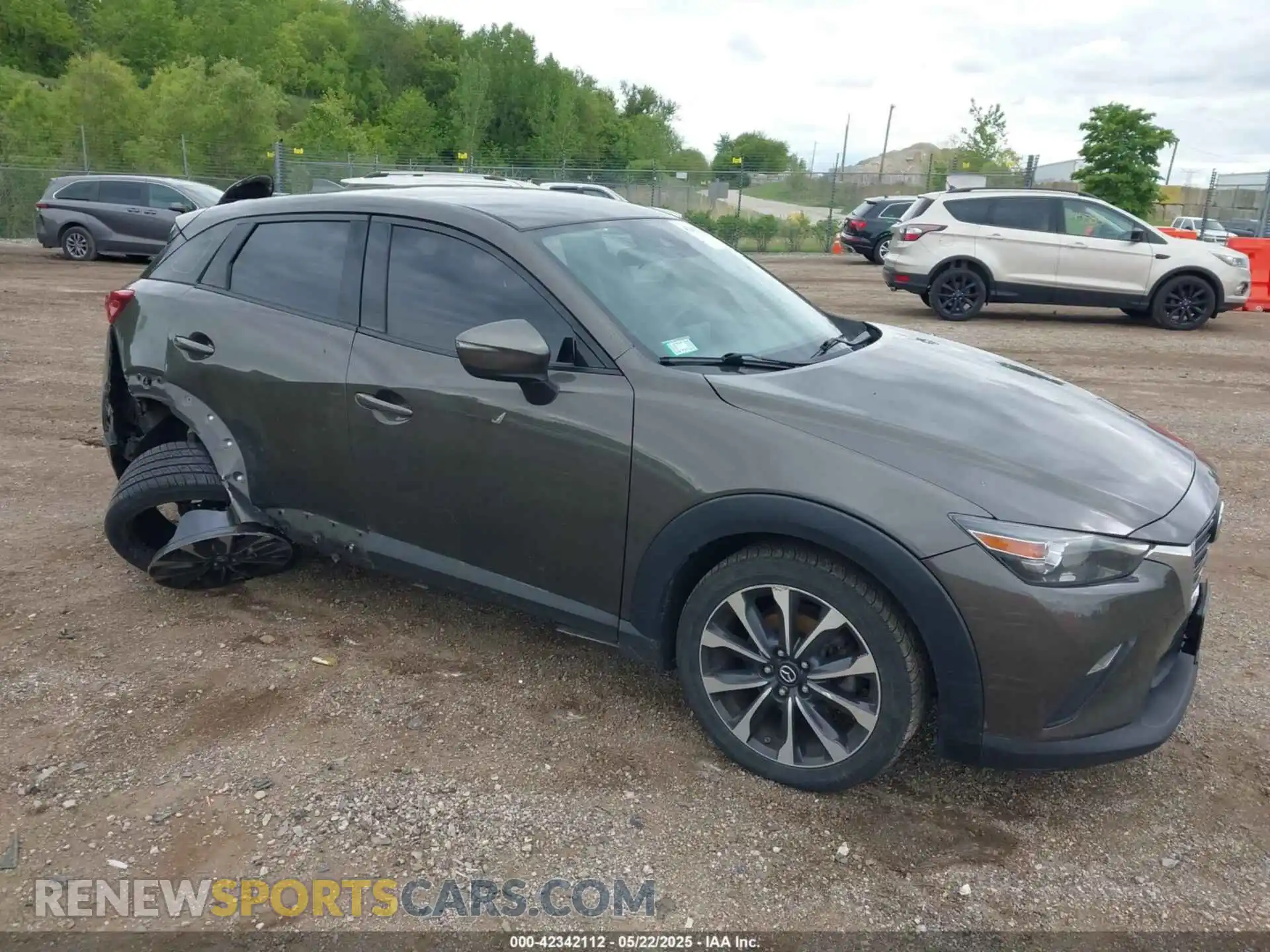 1 Photograph of a damaged car JM1DKFC7XK0408029 MAZDA CX-3 2019