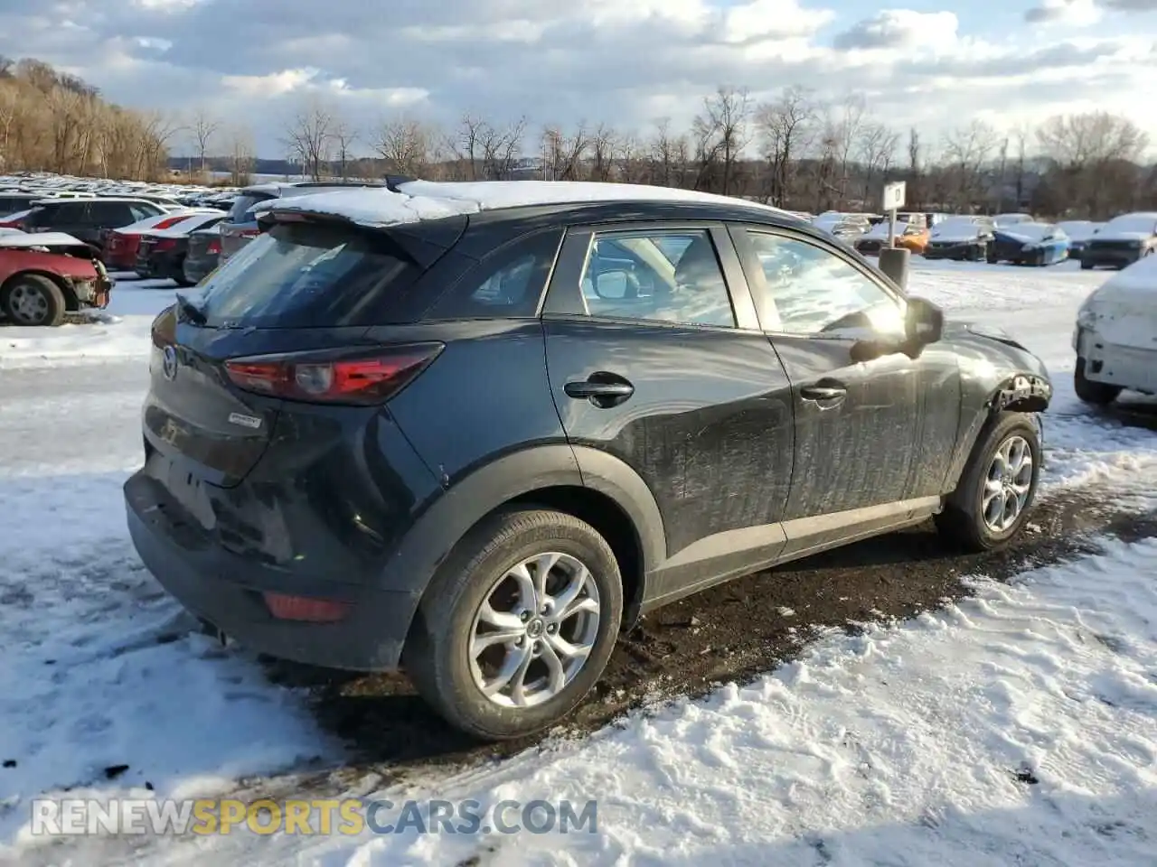 3 Photograph of a damaged car JM1DKDB70L1465082 MAZDA CX-3 2020