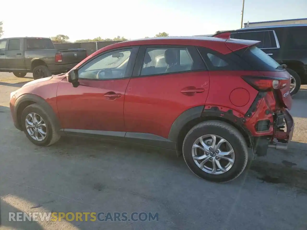2 Photograph of a damaged car JM1DKDB72L1473331 MAZDA CX-3 2020