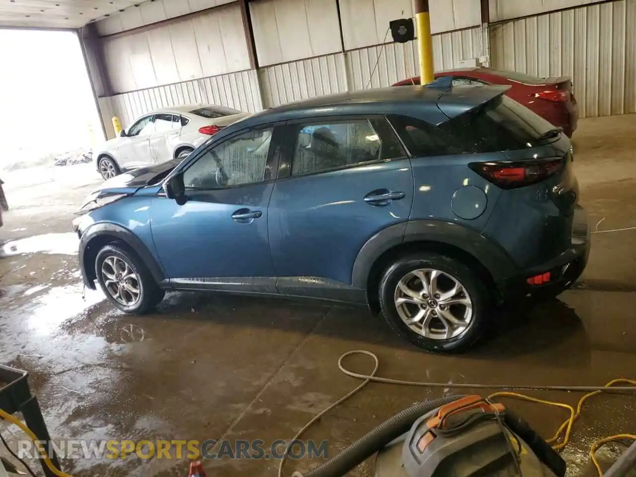 2 Photograph of a damaged car JM1DKFB77L1469383 MAZDA CX-3 2020