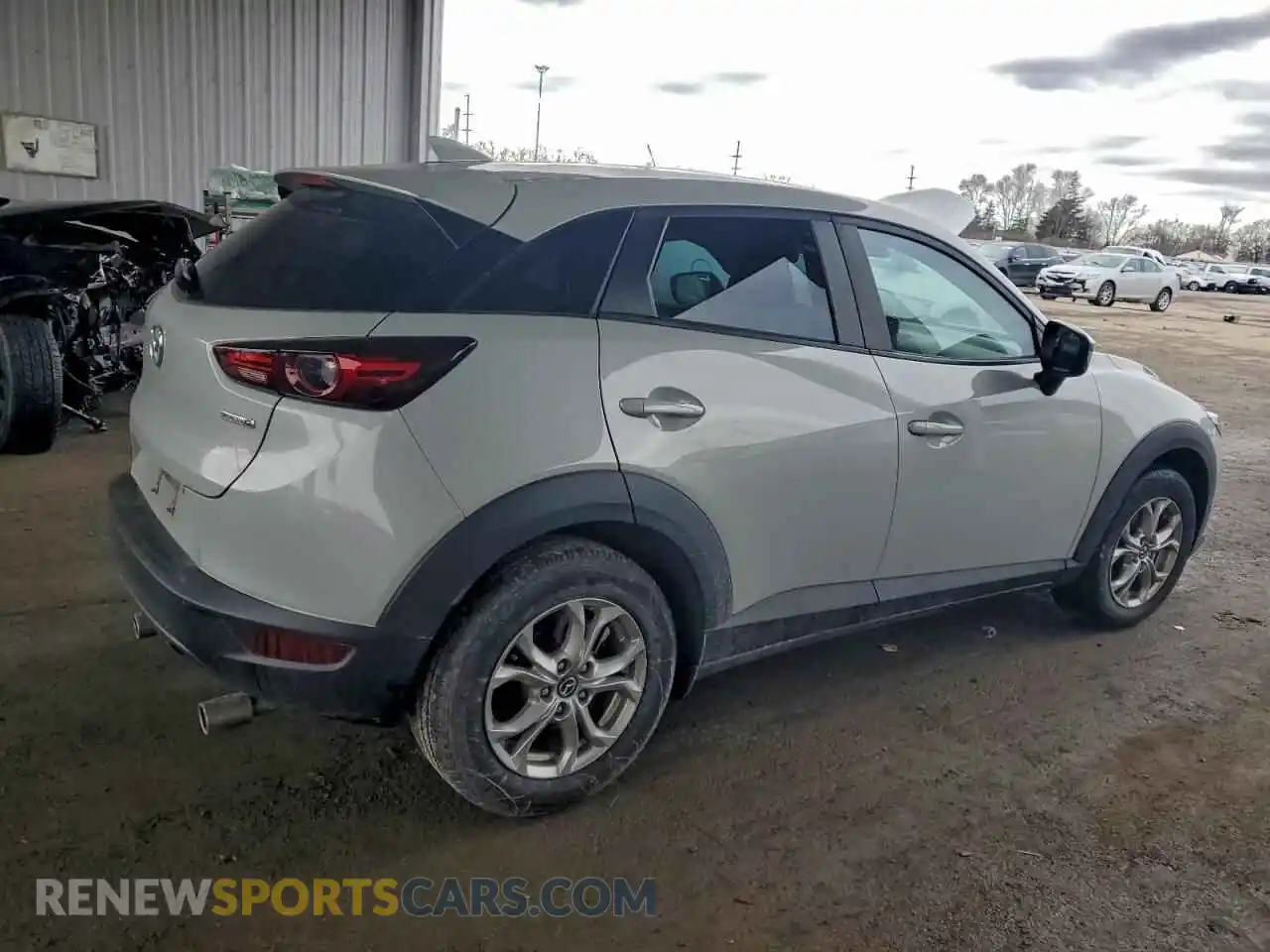 3 Photograph of a damaged car JM1DKDB73M1509061 MAZDA CX-3 2021