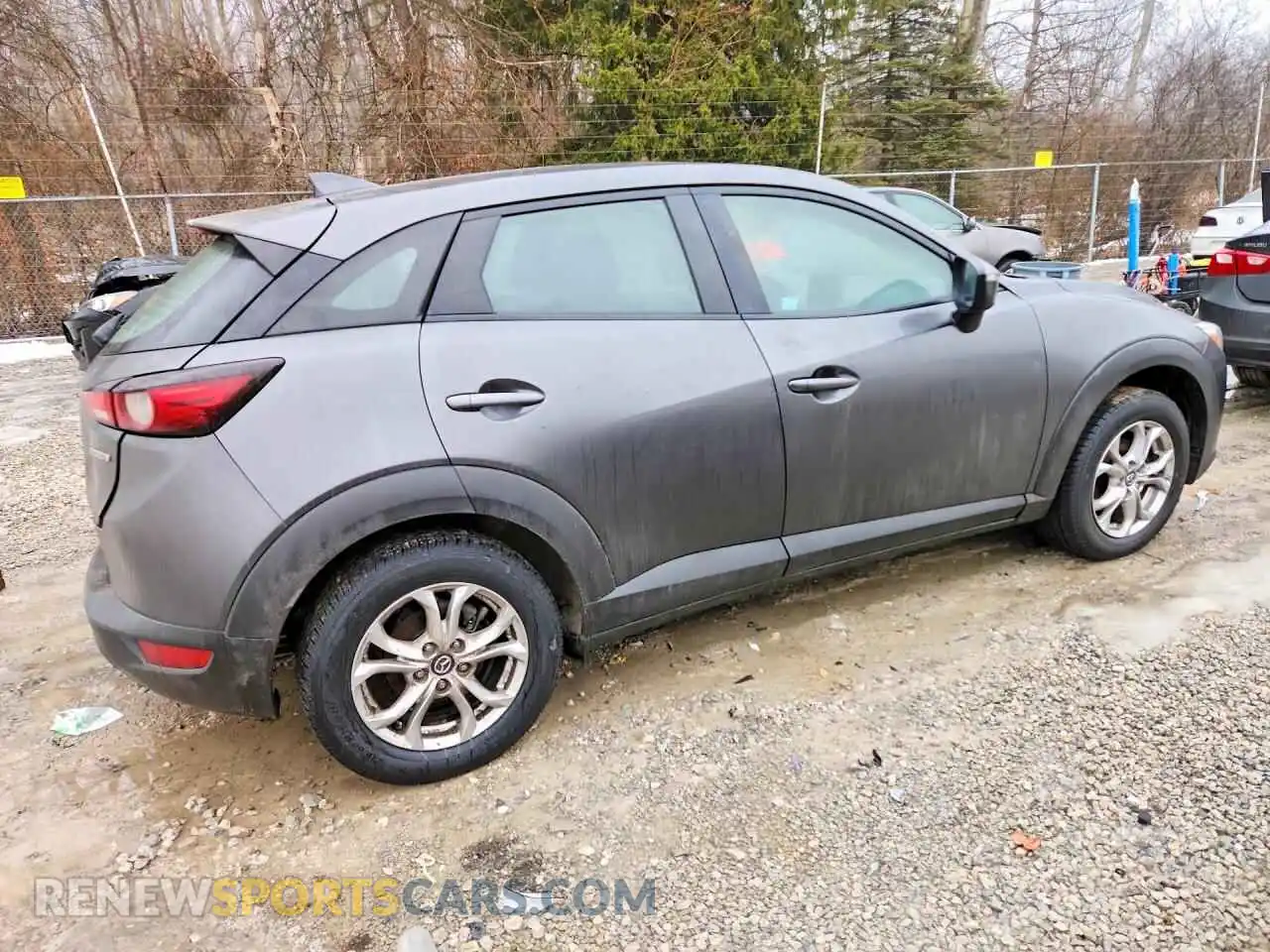 3 fotografías del automóvil dañado JM1DKDB76M1504355 MAZDA CX-3 2021