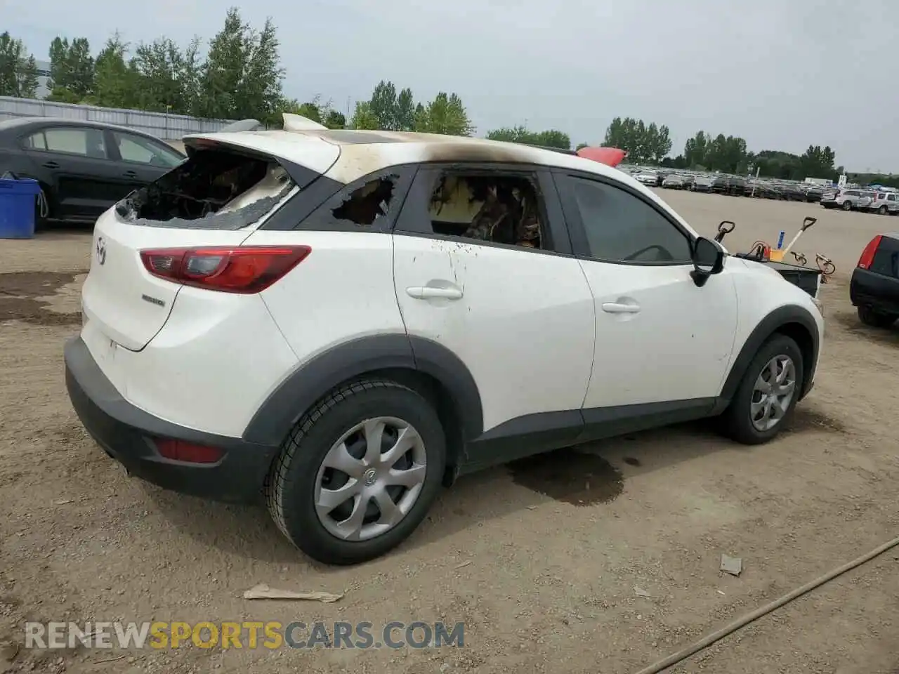 3 Photograph of a damaged car JM1DKDB78M1507905 MAZDA CX-3 2021