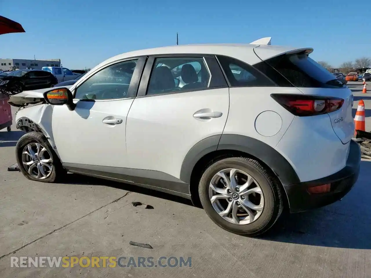 2 Photograph of a damaged car JM1DKDB78M1513641 MAZDA CX-3 2021