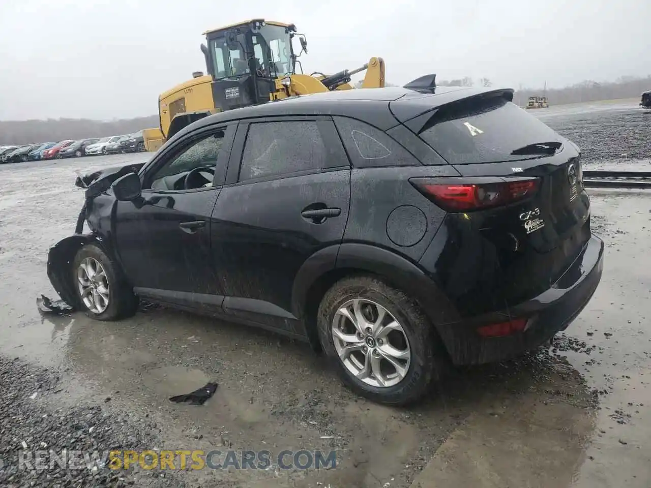 2 fotografías del automóvil dañado JM1DKDB79M1502972 MAZDA CX-3 2021