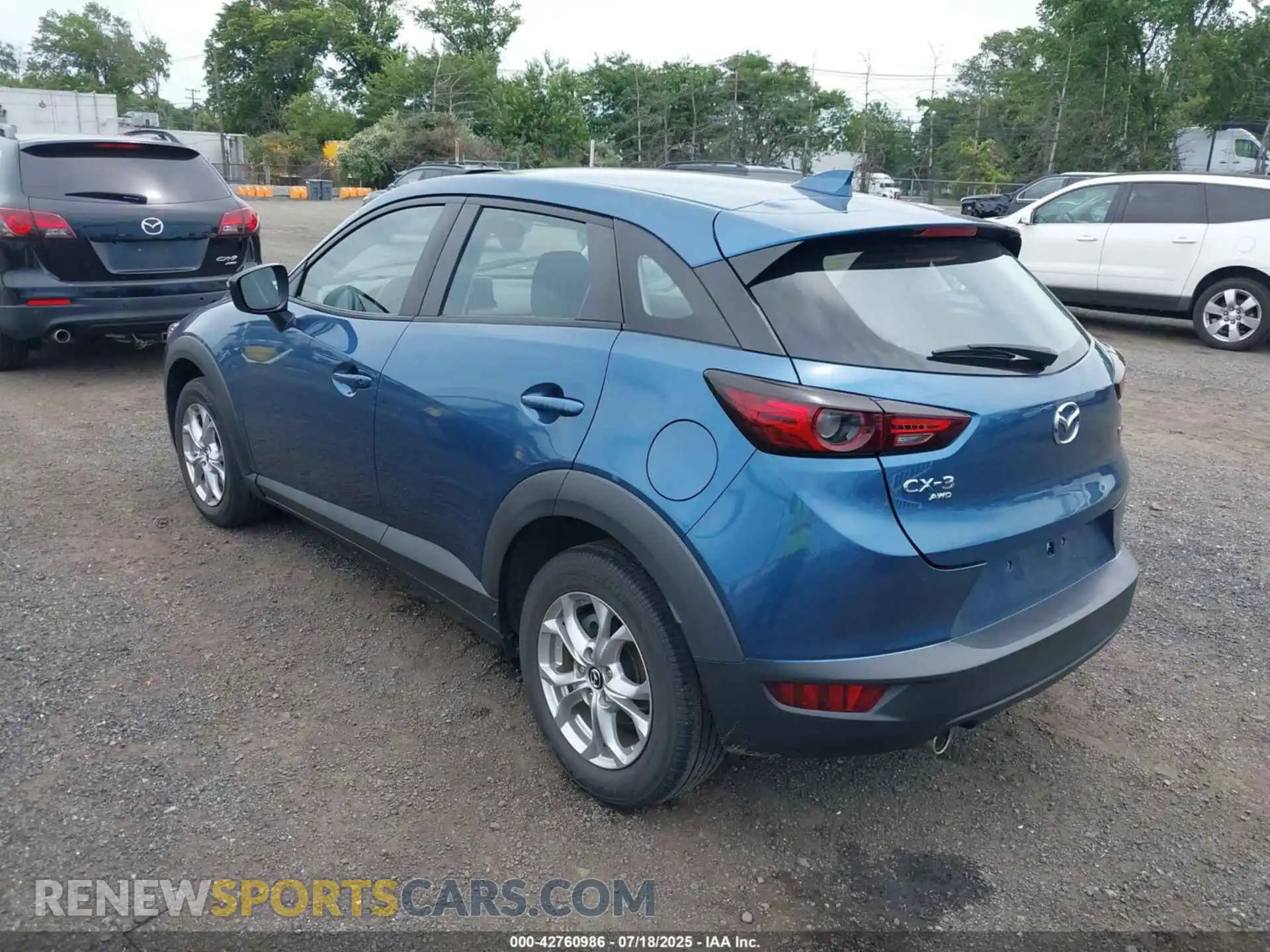 3 Photograph of a damaged car JM1DKFB76M1505968 MAZDA CX-3 2021
