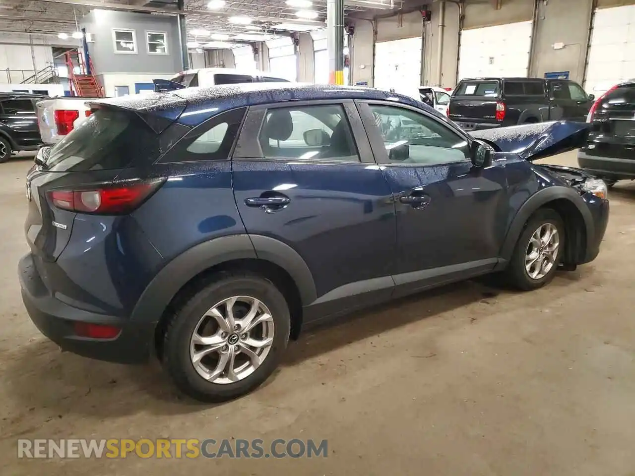 3 fotografías del automóvil dañado JM1DKFB78M1507379 MAZDA CX-3 2021