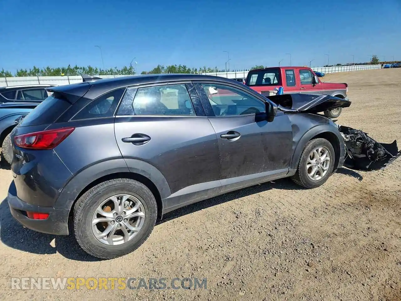 3 fotografías del automóvil dañado JM1DKFC77N1601964 MAZDA CX-3 2022