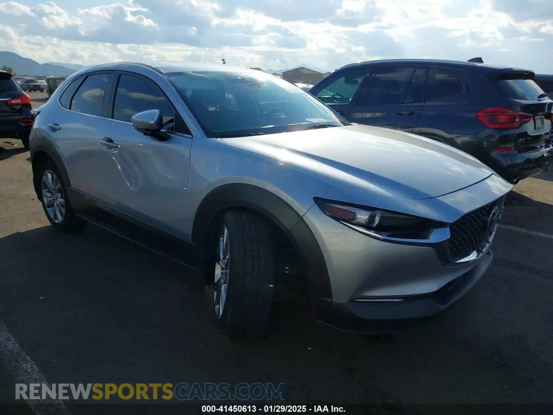 1 Photograph of a damaged car 3MVDMACL4LM108087 MAZDA CX-30 2020
