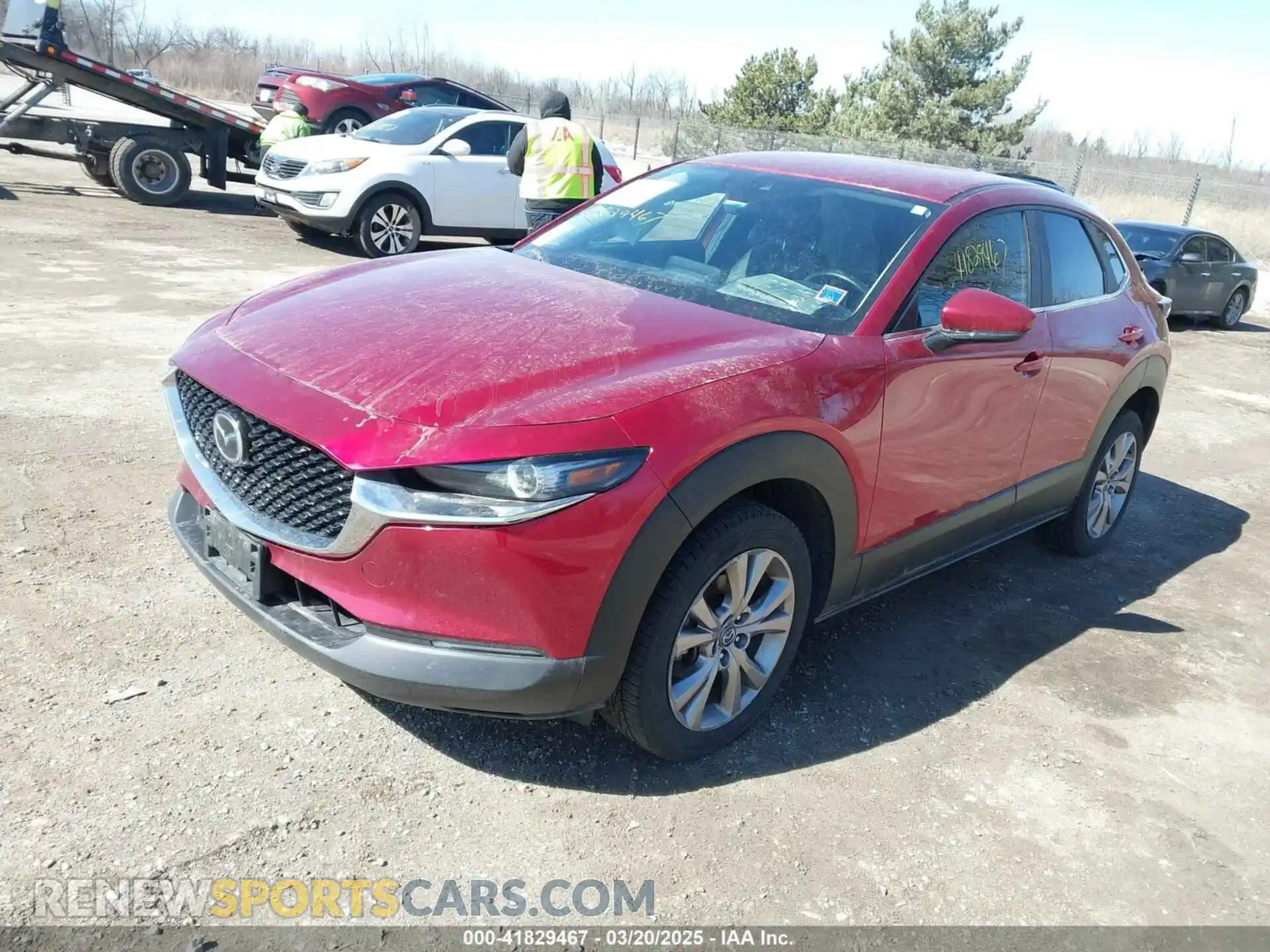 2 Photograph of a damaged car 3MVDMBDL4LM109695 MAZDA CX-30 2020