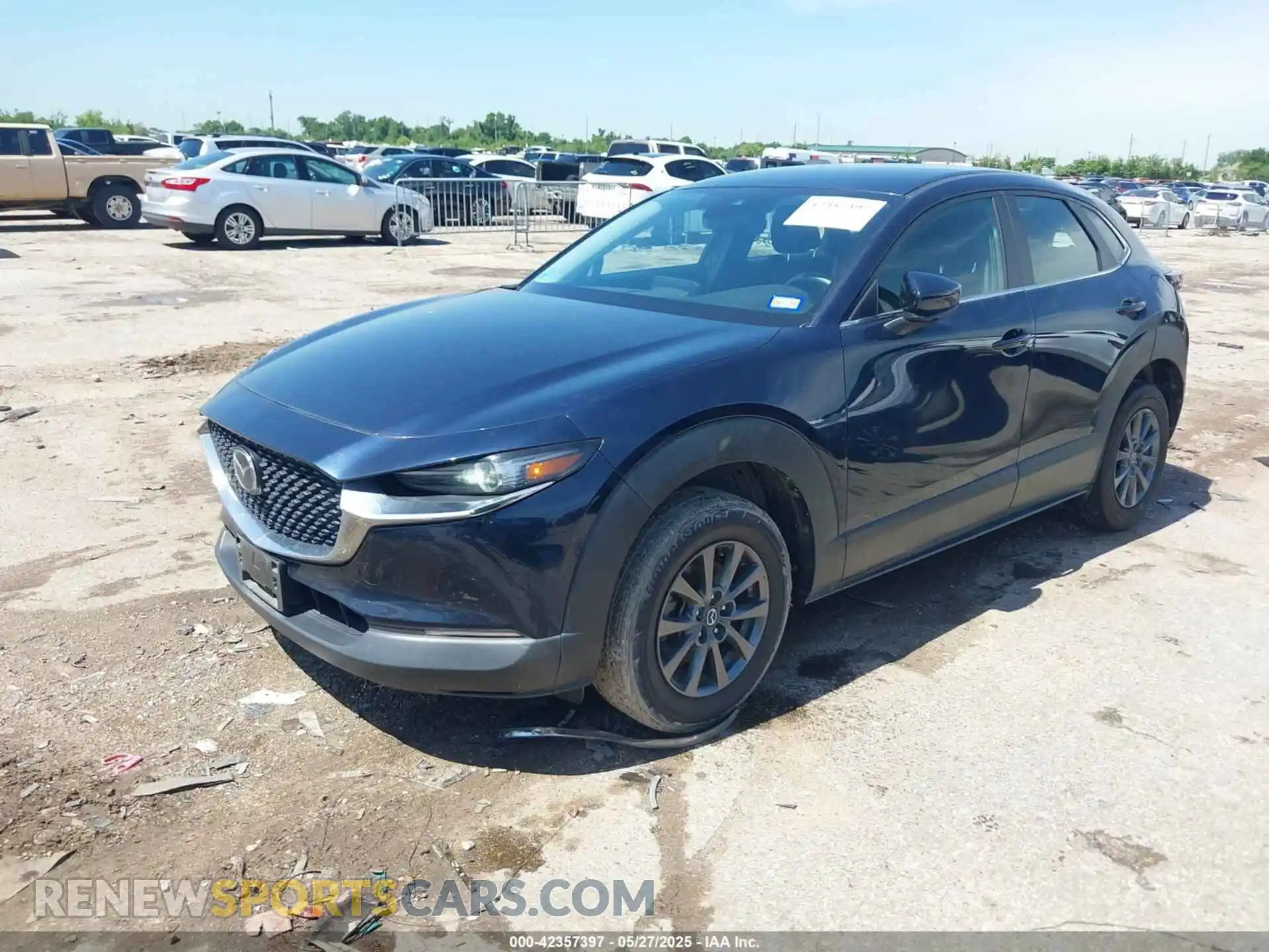 2 Photograph of a damaged car 3MVDMAAL2MM252953 MAZDA CX-30 2021
