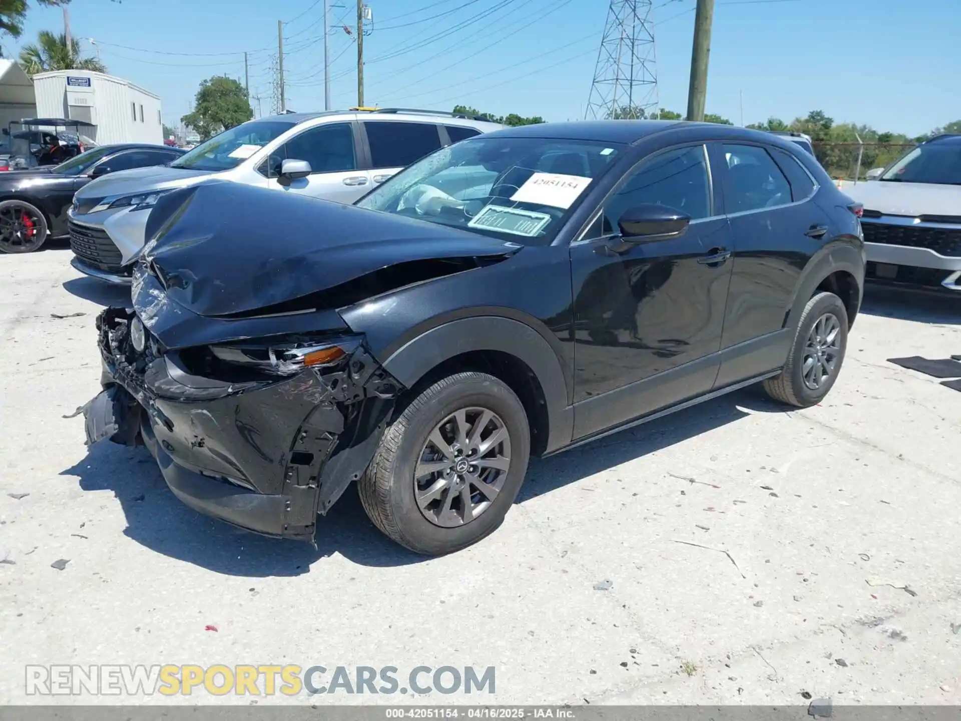 2 Photograph of a damaged car 3MVDMAAL7MM268341 MAZDA CX-30 2021