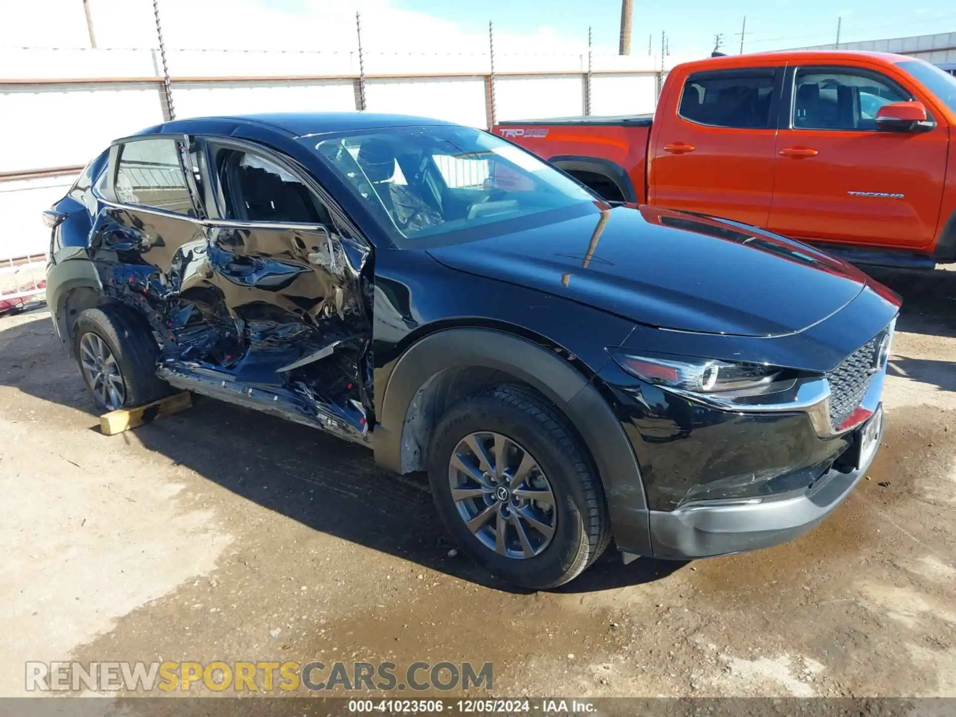 1 Photograph of a damaged car 3MVDMAALXMM226844 MAZDA CX-30 2021