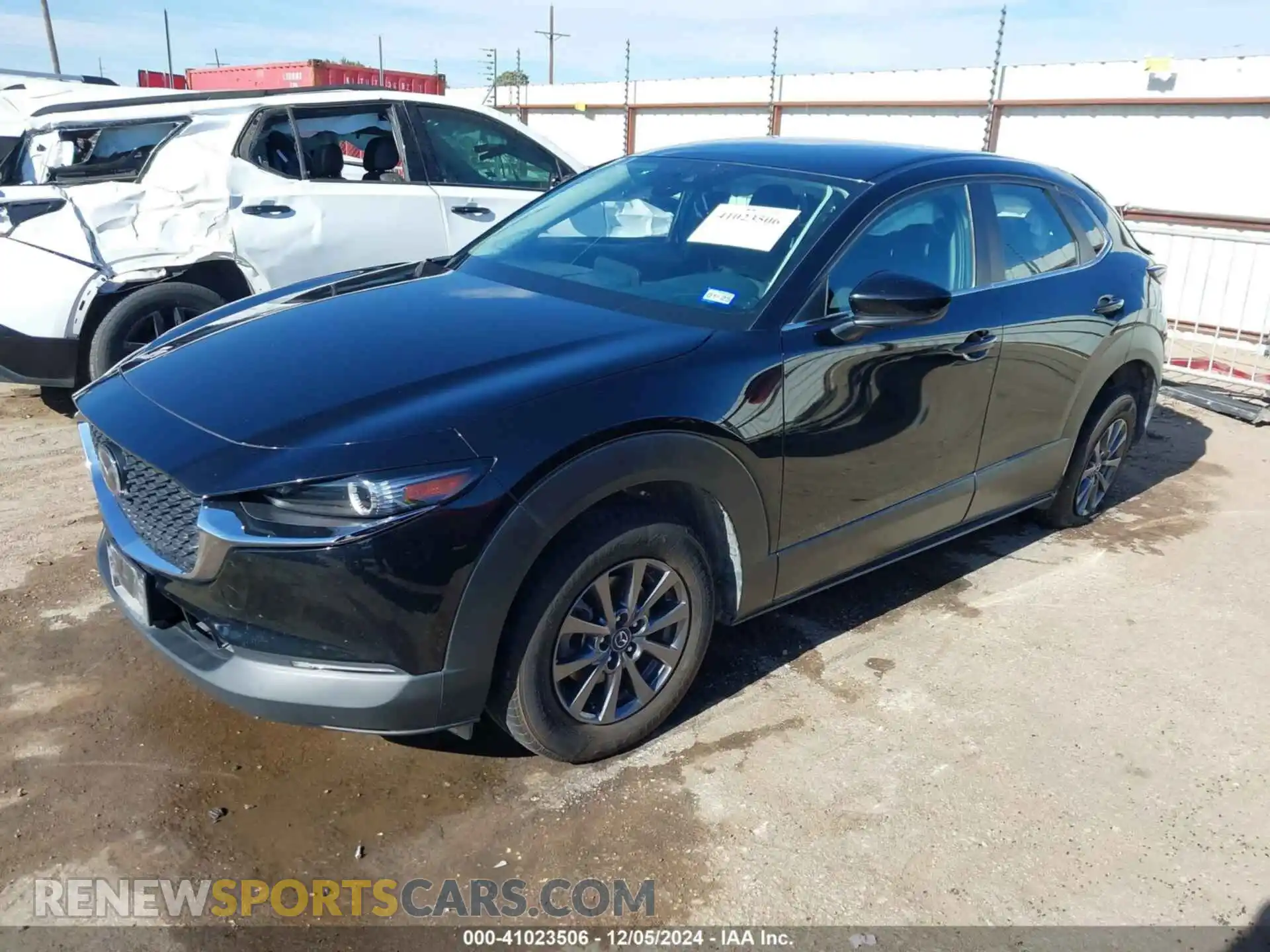 2 Photograph of a damaged car 3MVDMAALXMM226844 MAZDA CX-30 2021