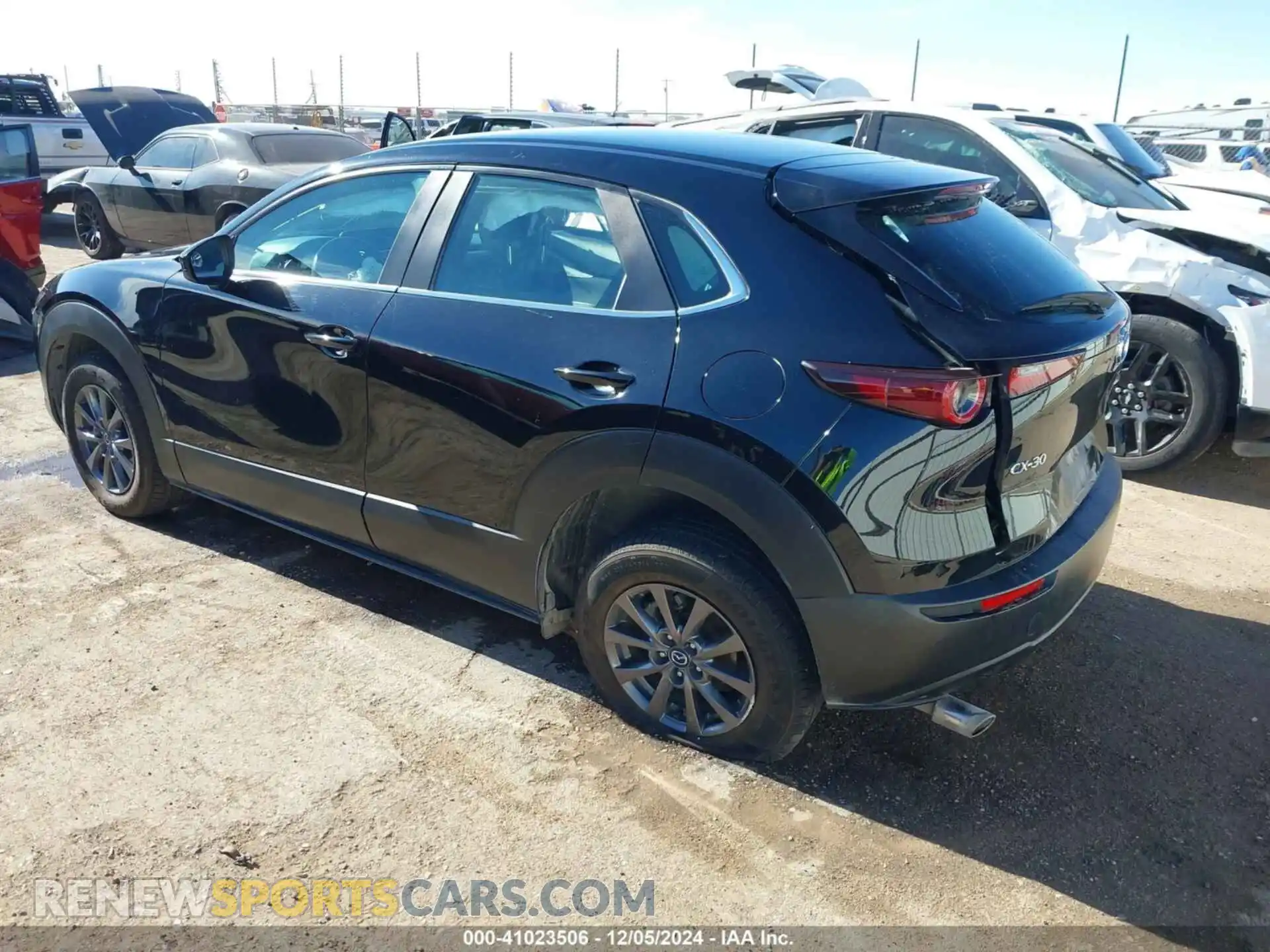 3 Photograph of a damaged car 3MVDMAALXMM226844 MAZDA CX-30 2021